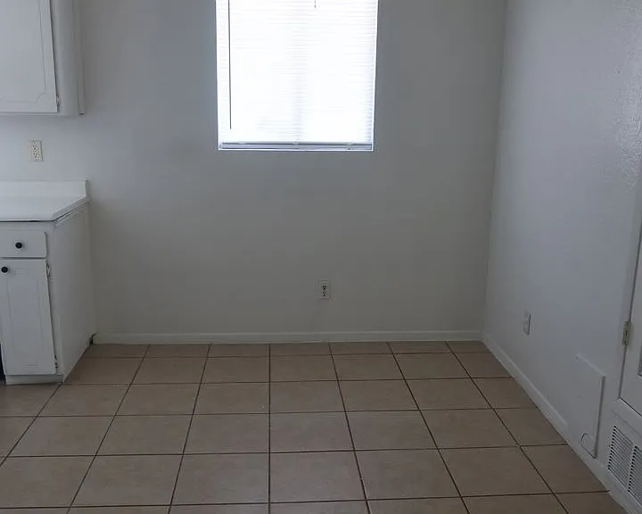3827 Olympic Ave — Photo 11