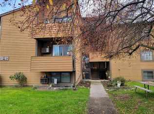 459 Idlewood Blvd, Baldwinsville, NY 13027