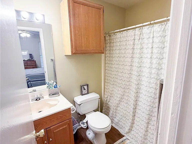 1005 Autumn Cir #B — Photo 16