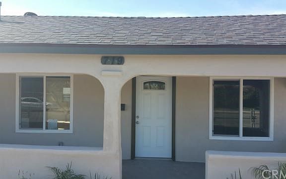 3rd image of 719 N Rowan Ave
