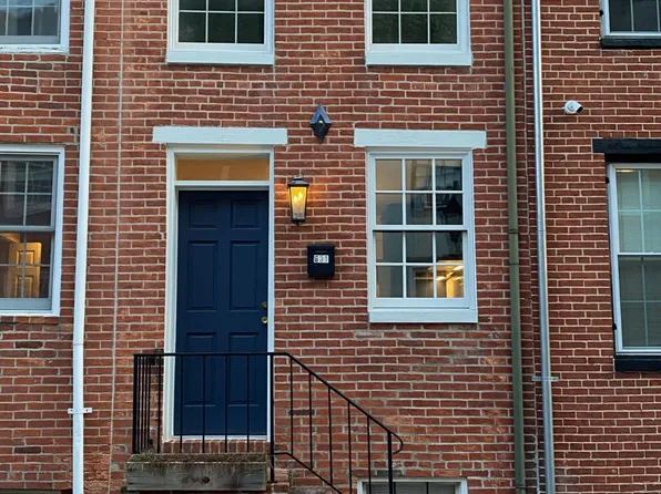 631 Dover St, Baltimore, MD 21230