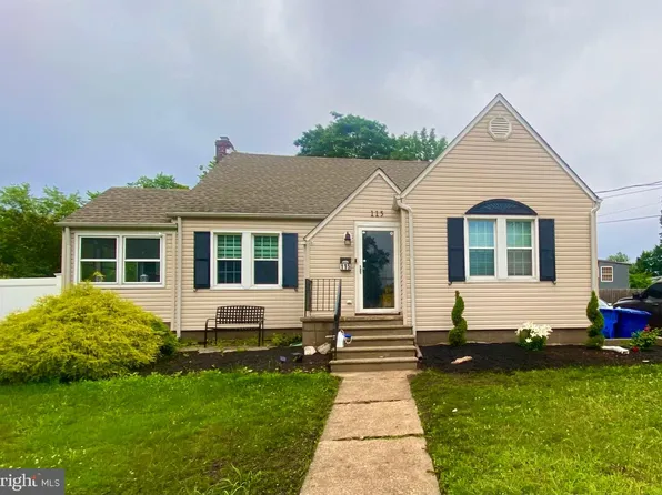115 S Walnut Ave, Maple Shade, NJ 08052