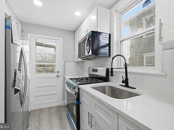 2nd image of 1821 Shallcross Ave