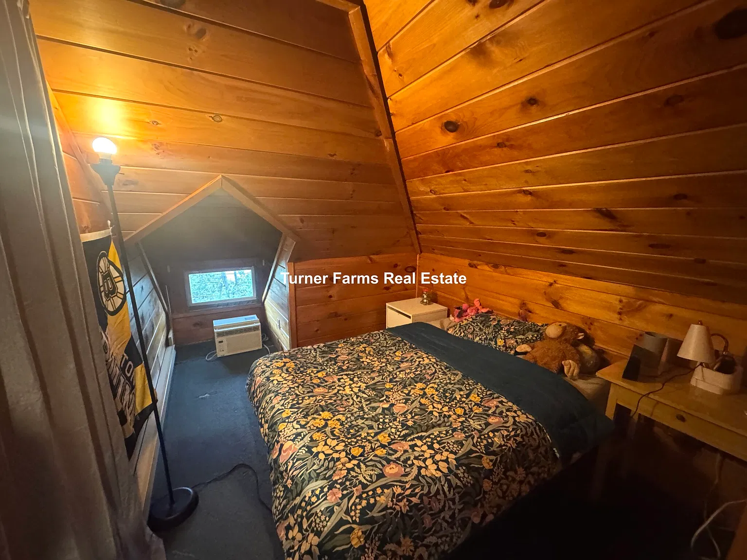 5 bed, 9999 sqft, $6,375 — Photo 3
