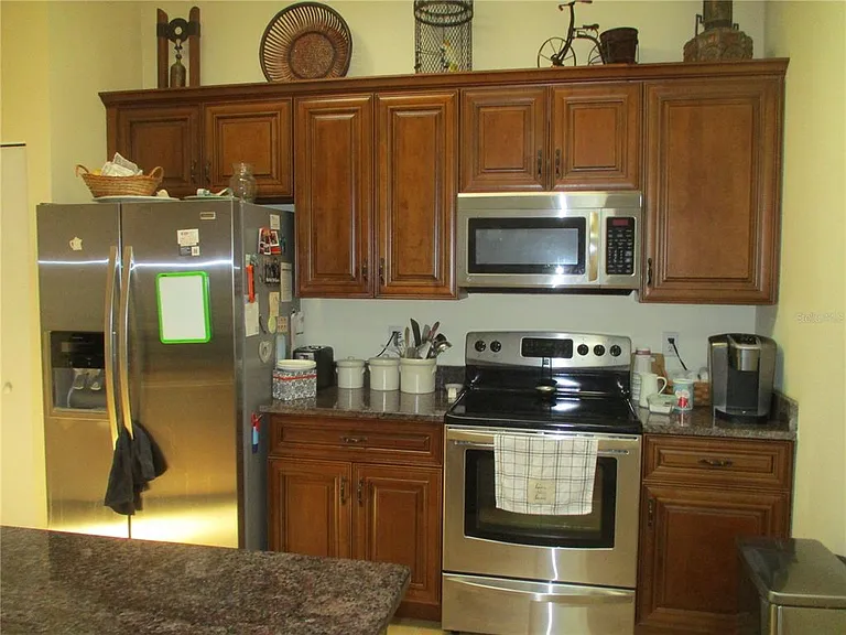 2125 Nantucket Dr — Photo 7
