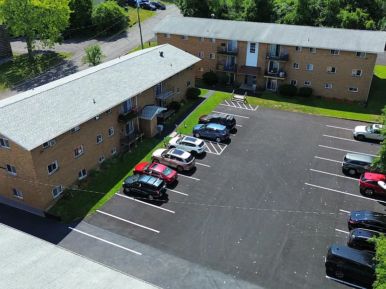 Dewitt View Apartments — Photo 21