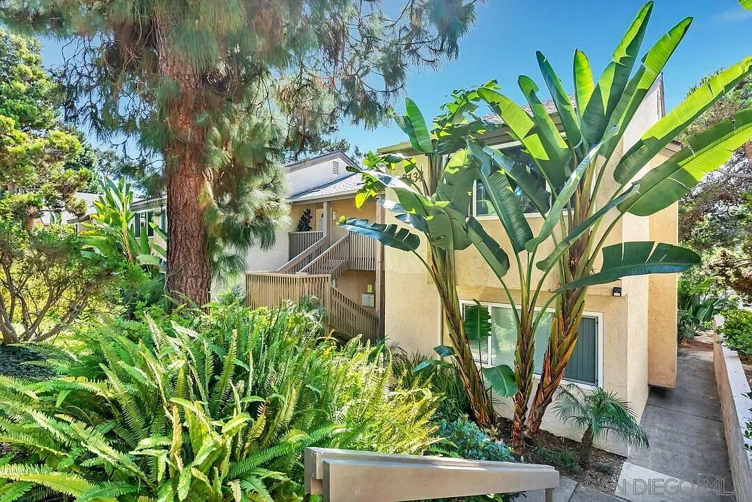 Villa La Jolla — Photo 1