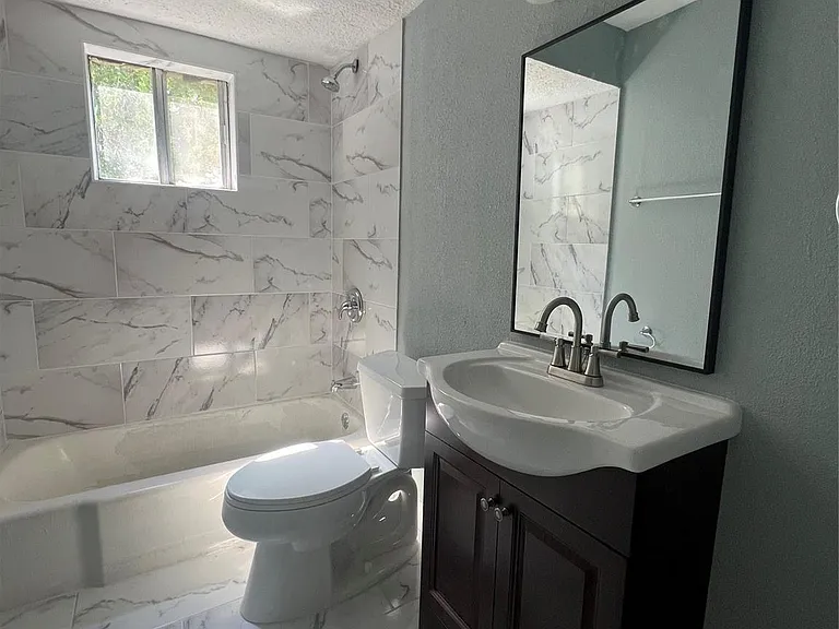5911 Grace Ln #3 — Photo 3
