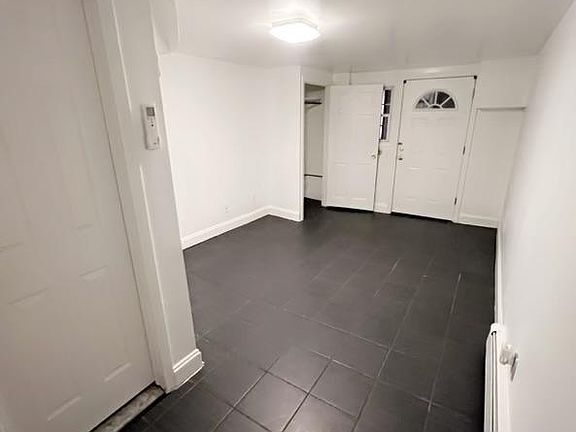 2nd image of 1727 E 55th St Floor 1