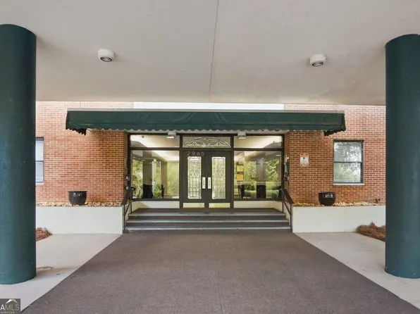 2965 Pharr Court South NW APT 609, Atlanta, GA 30305
