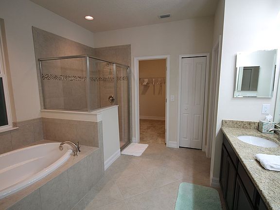 4th image of 7539 Aguila Dr