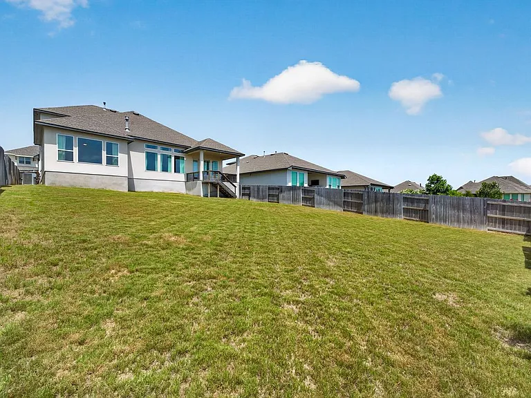1525 Escarpment Rd — Photo 36