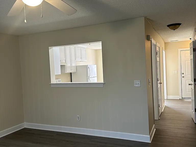 2913 A Eastridge Ct — Photo 8