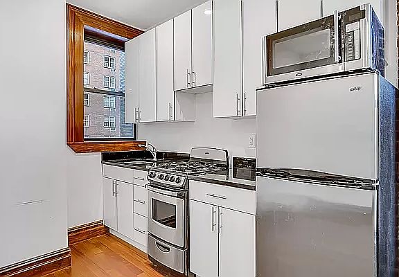 2nd image of 150 E 3rd St APT 4E