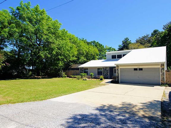2nd image of 4248 Lancaster Dr