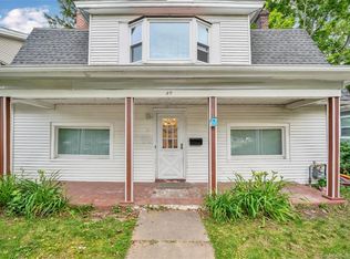 89 Clowes Ter, Waterbury, CT 06710