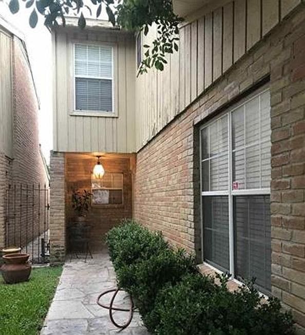 1st image of 901 E Del Mar Blvd #901
