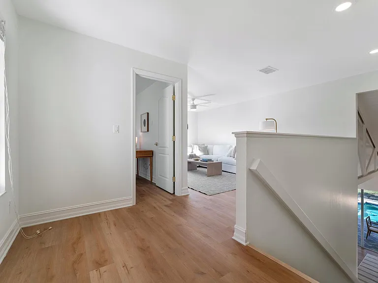 25600 Springtide Ct — Photo 14