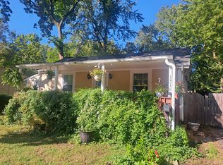 1318 S Pope Ave, Independence, MO 64055