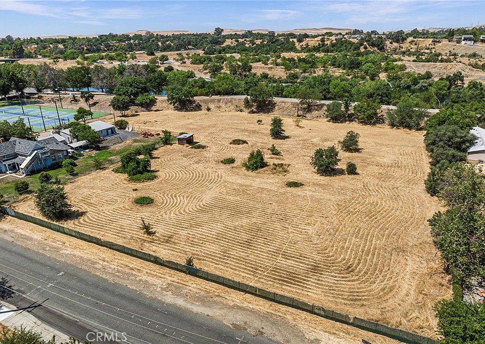 1st image of 0 4th Ave