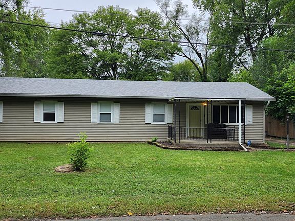 3rd image of 1712 E 72nd St