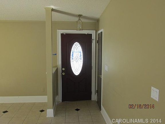 2nd image of 3936 Courtland Dr