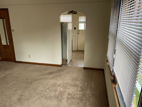 2nd image of 2135 4th St APT 1