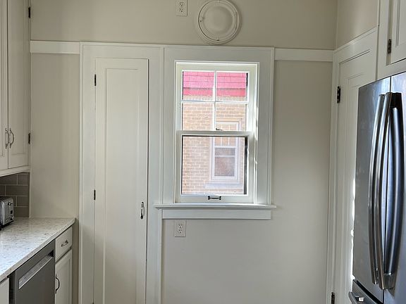 5th image of 2248 N Lefeber Ave #2250