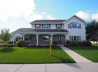 401 E Clearfield Ln, Appleton, WI 54913