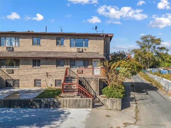312 126th Street, College Point, NY 11356