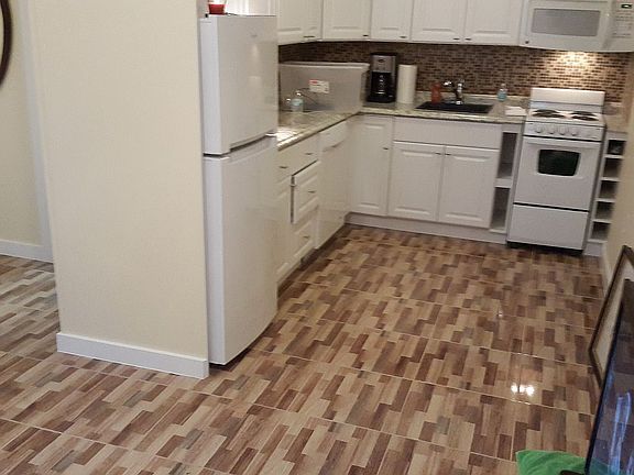 4th image of 2630 Natoma St