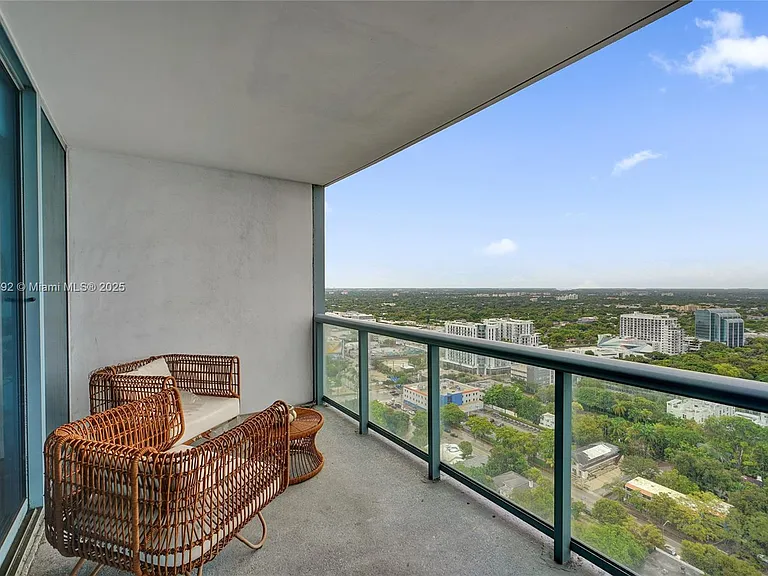 601 NE 36th St #2703 — Photo 33