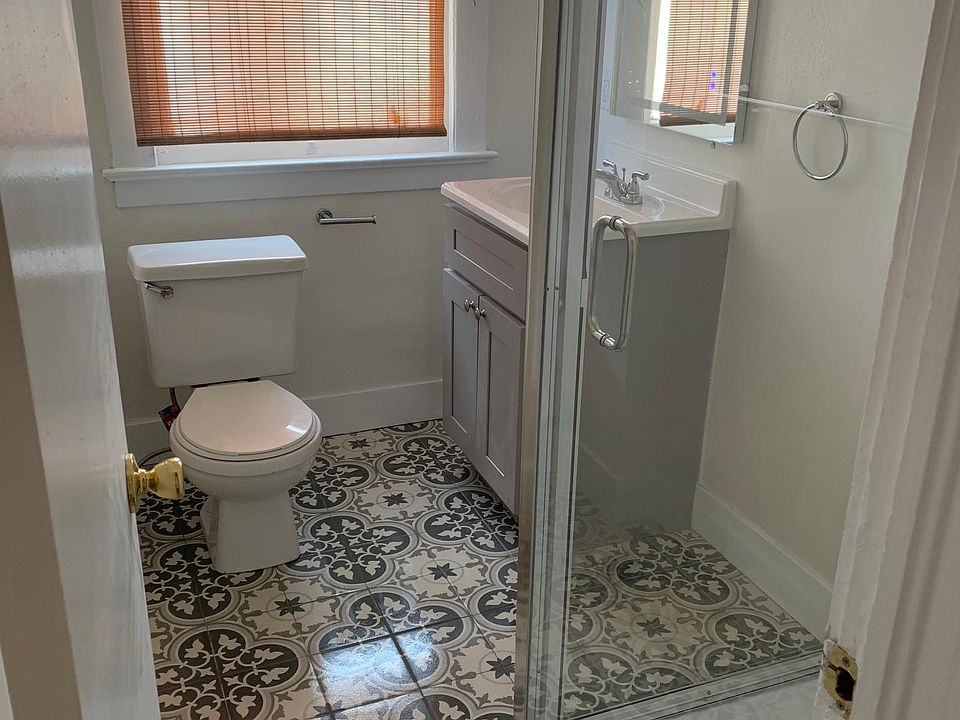 1st image of 1013 Mission St APT 11
