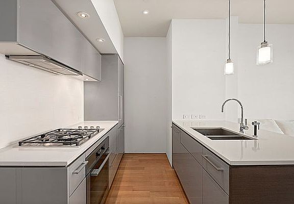 5th image of 123 3rd Ave APT 10B