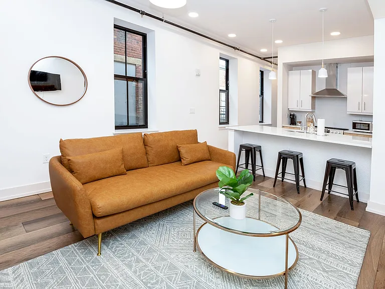 1508 Race St #3R — Photo 14