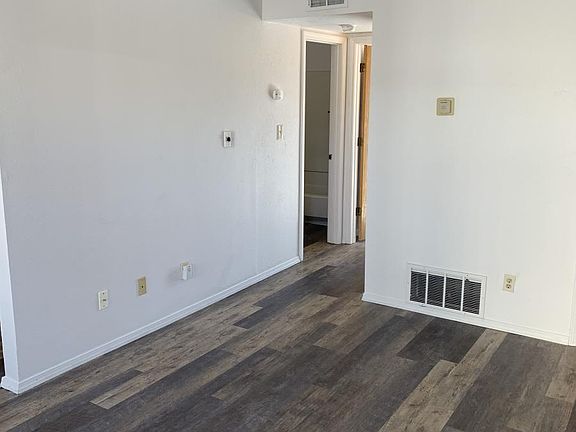 4th image of 1021 Coal Ave SW #21