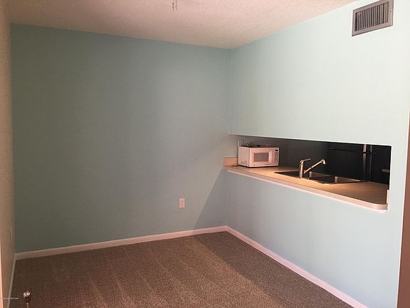 2nd image of 147 San Juan Cir #147