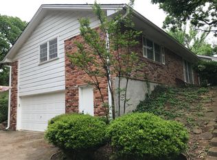 1403 Shady Creek Dr, Euless, TX 76040