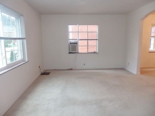 2nd image of 3420 Monteith Ave #1