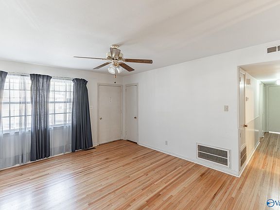 4th image of 3703 N Westdale Ct SW