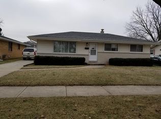6595 W Dodge Pl, Milwaukee, WI 53220