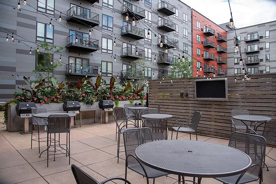 Third North Apartments — Photo 2