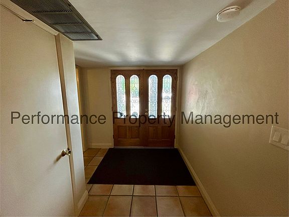 3rd image of 4316 Charter Oaks Ave