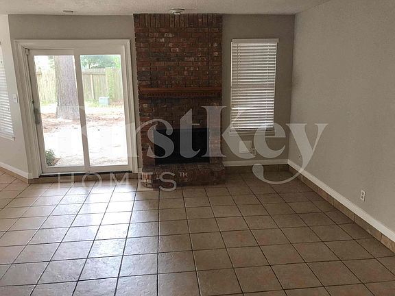 5th image of 4907 Pine Prairie Ln