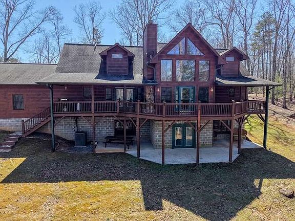 3rd image of 125 Ford Ln