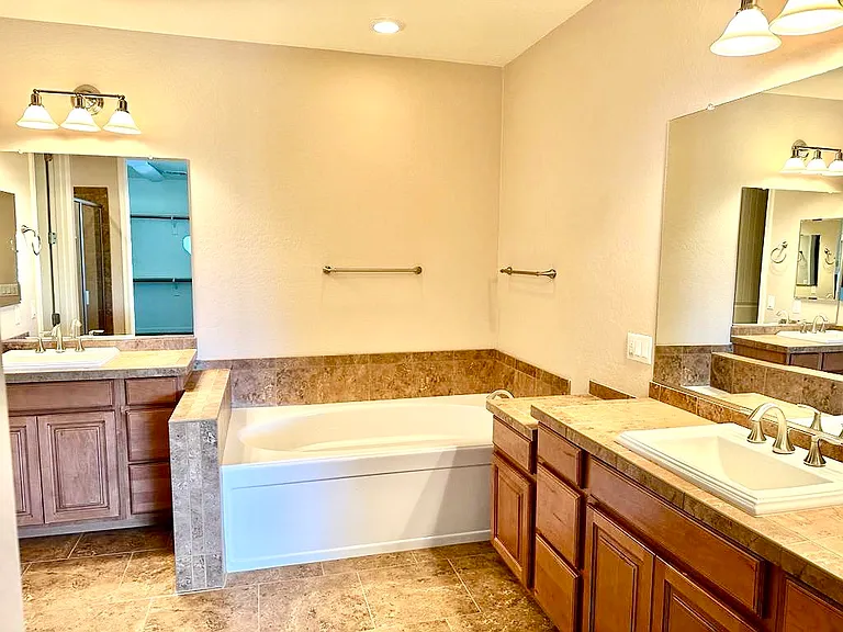 722 E Sipapu Dr — Photo 10