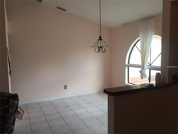 5th image of 20722 Maxim Pkwy