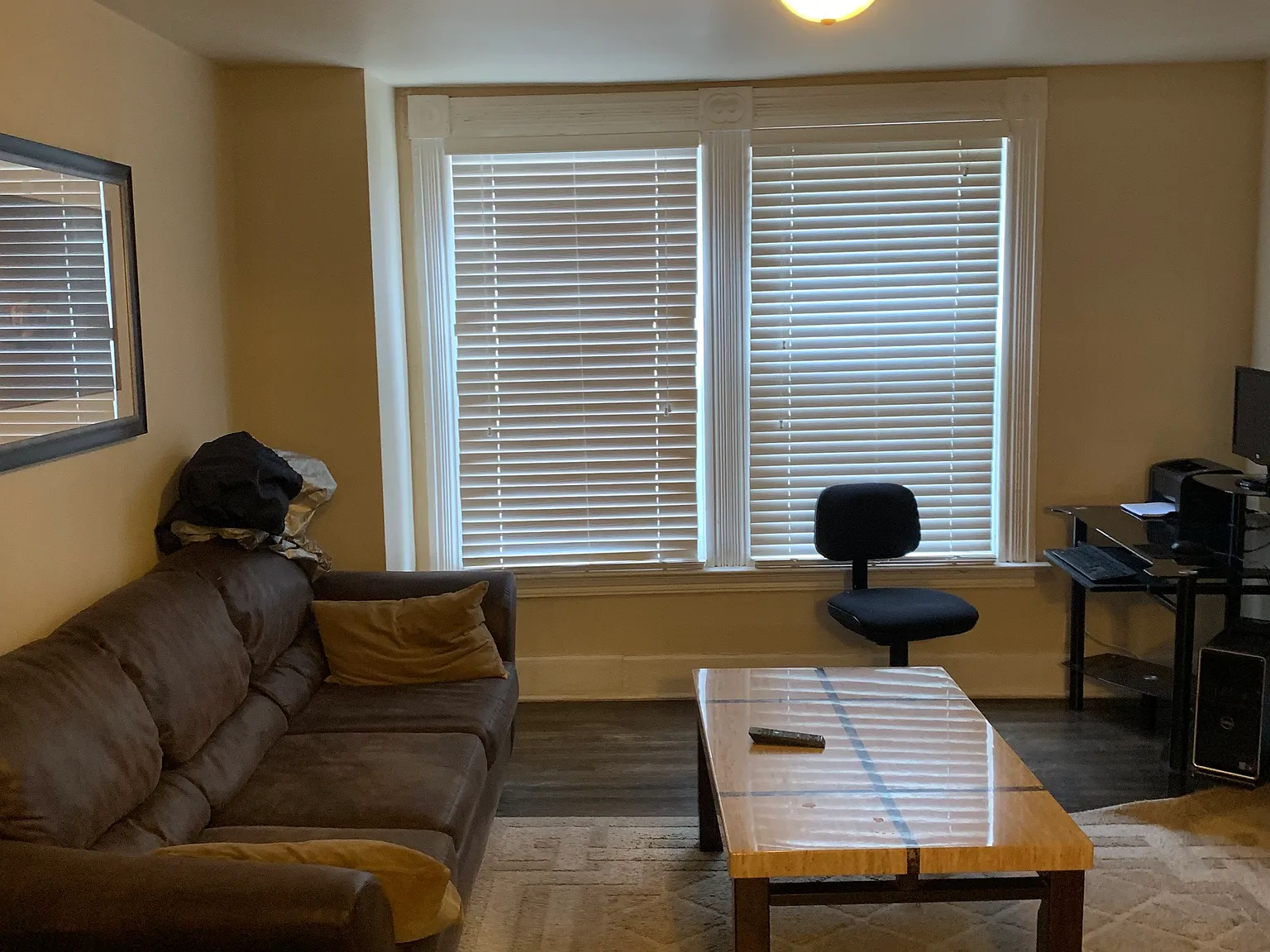 4 bed, $2,100 — Photo 4