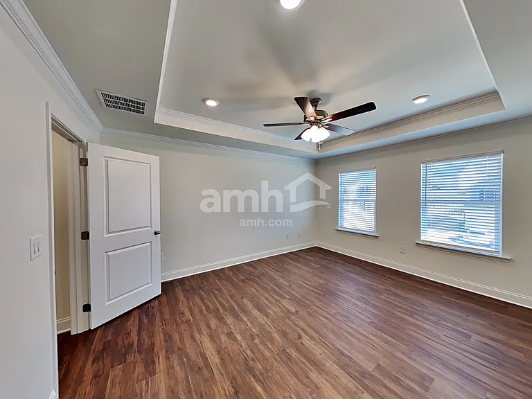 1776 Silver Tree St — Photo 10