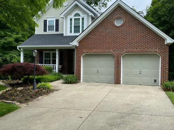 5769 Eaglesridge Ln, Cincinnati, OH 45230